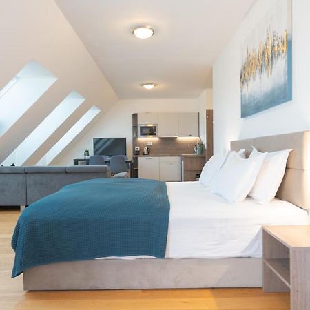 Hotel Triester Bécs Kültér fotó