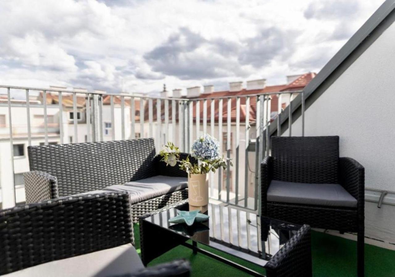 Hotel Triester Bécs Kültér fotó