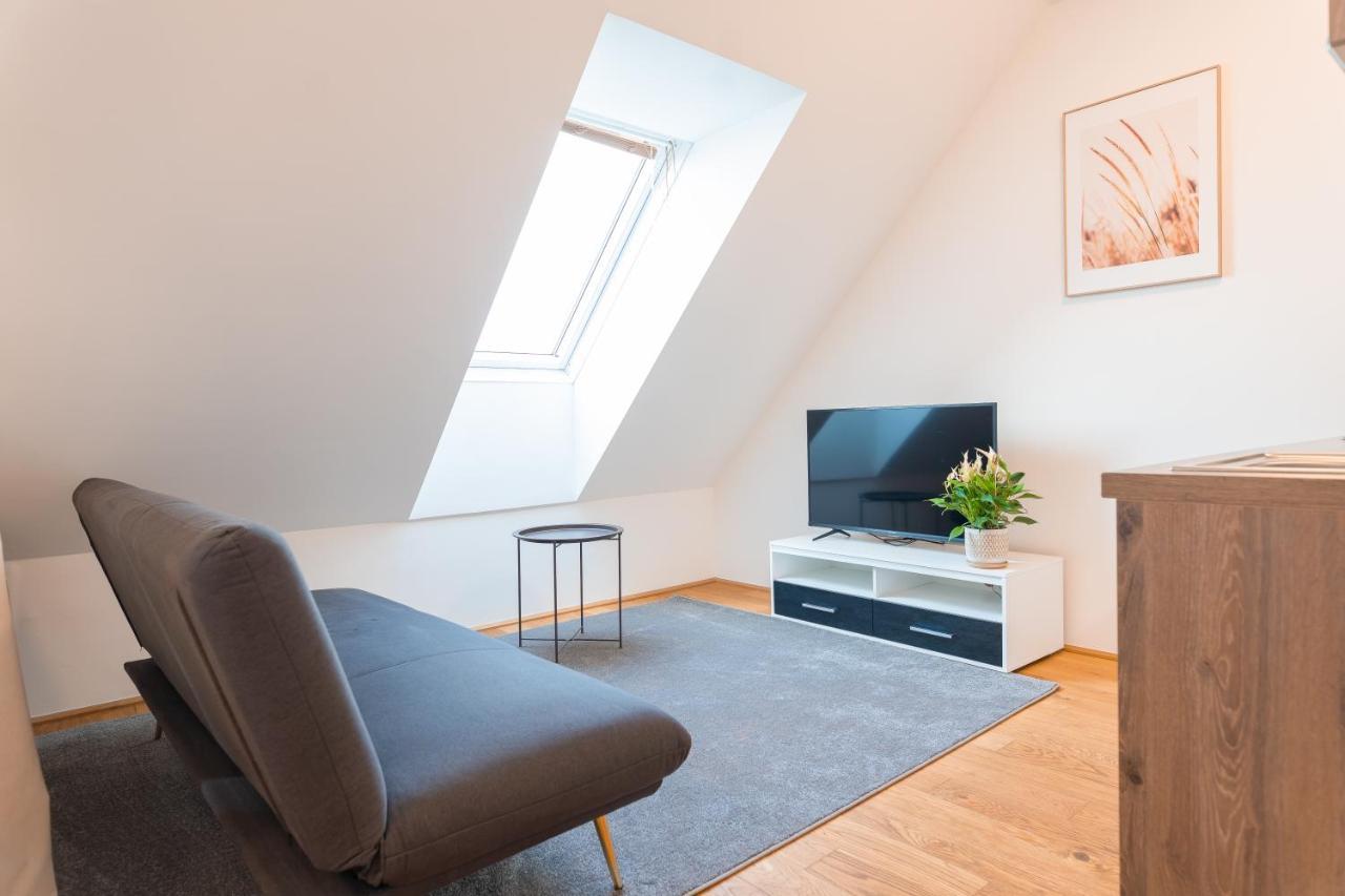 Hotel Triester Bécs Kültér fotó