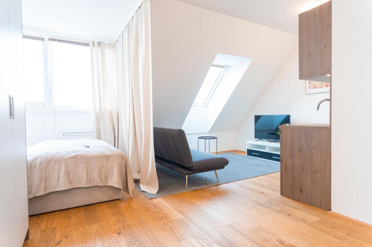 Hotel Triester Bécs Kültér fotó
